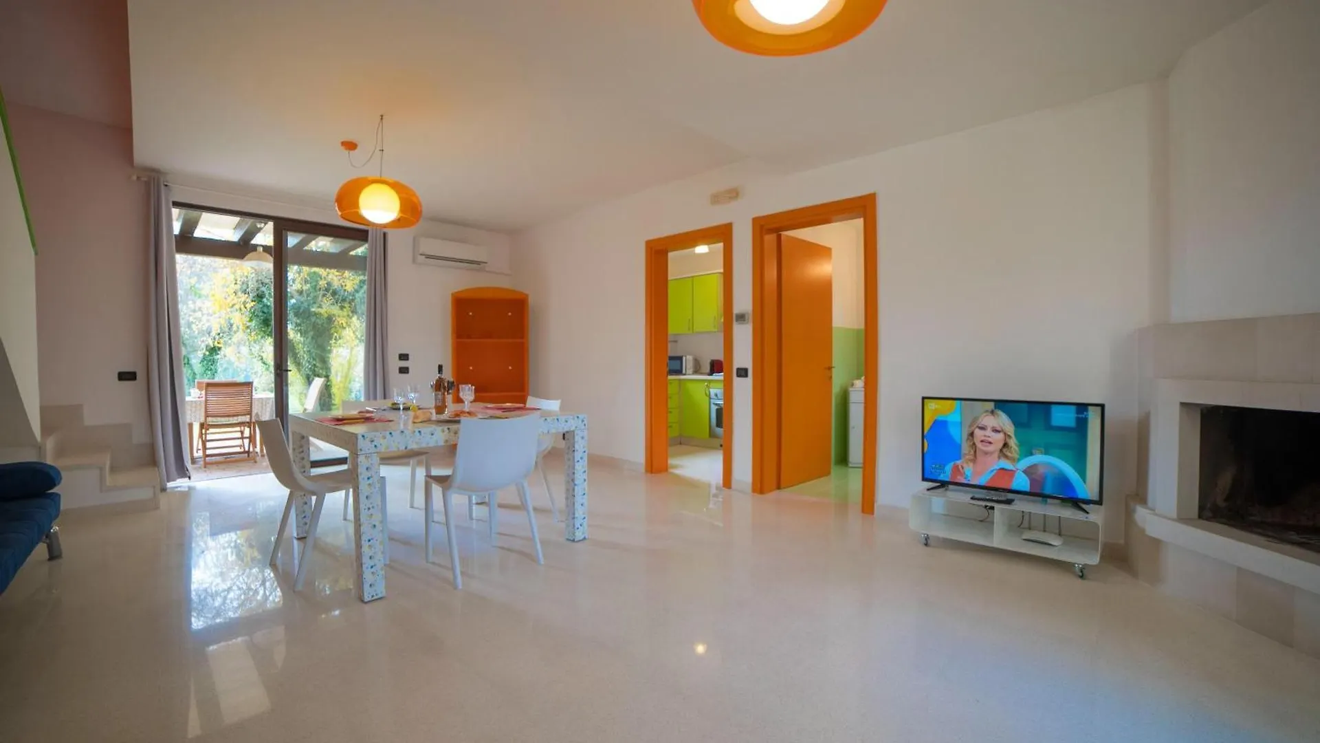 Maria Antonietta With Garden Apartment Lecce Italy