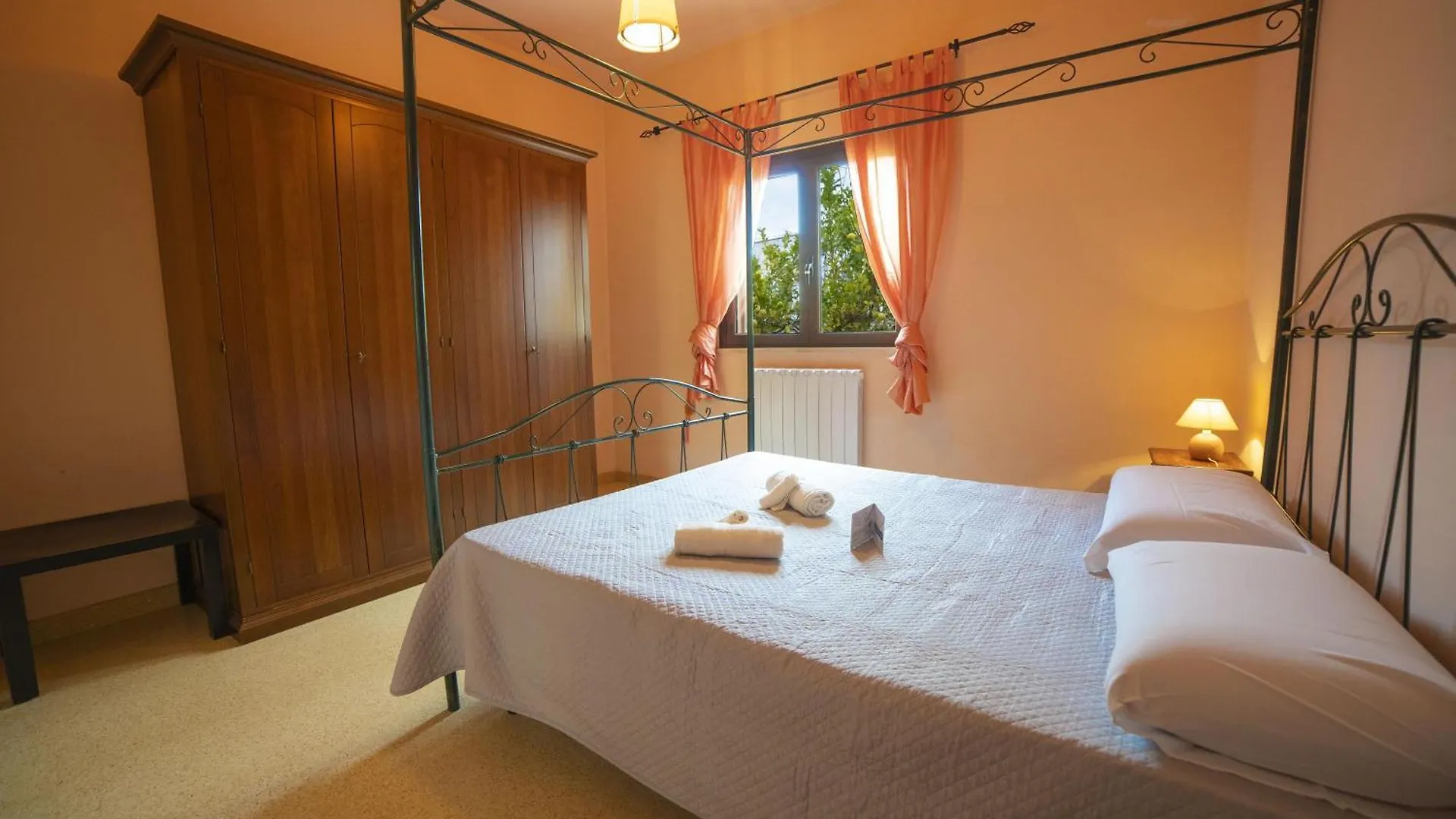 Maria Antonietta With Garden Apartment Lecce Italy